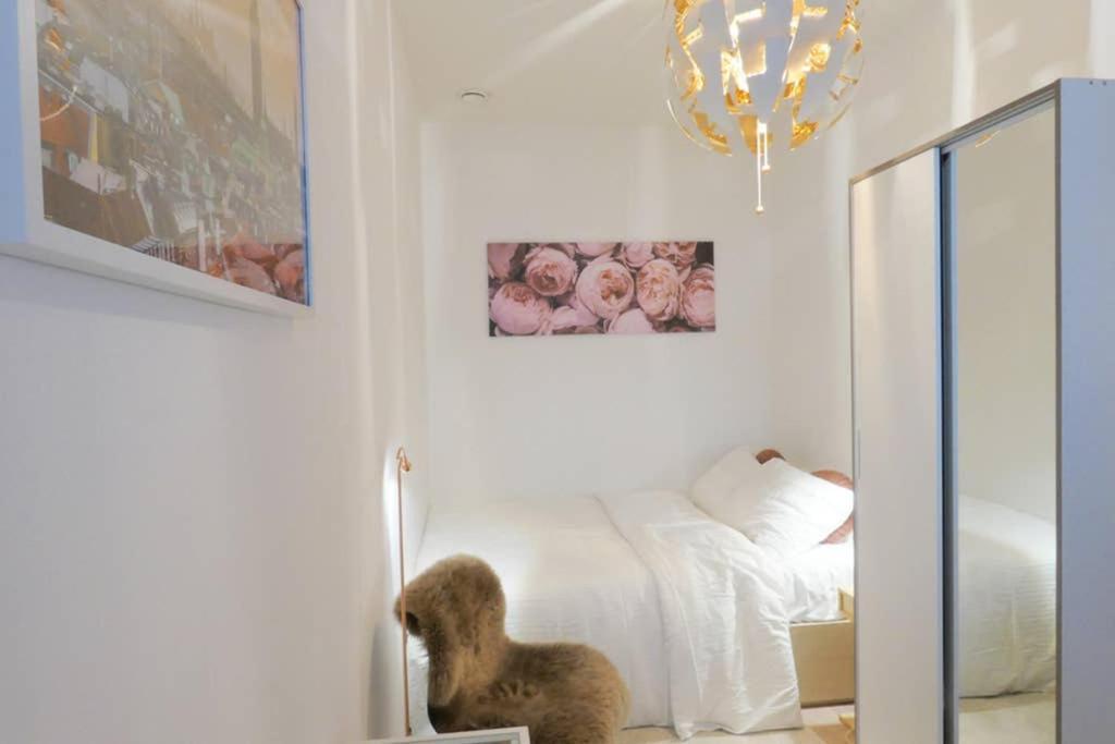 Leilighet Exquisite Apartment, Convenient Location, 5.