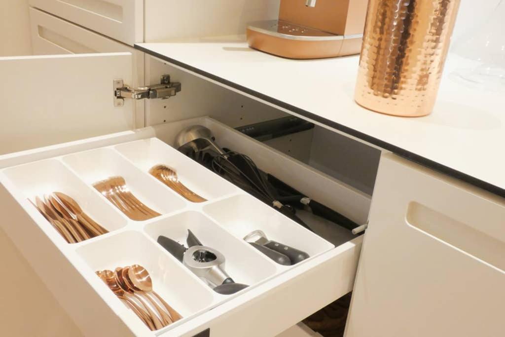 Exquisite Apartment, Convenient Location, 5. København